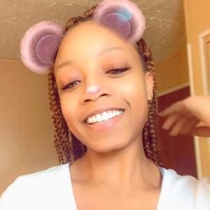 Meet your Posher, Destiny